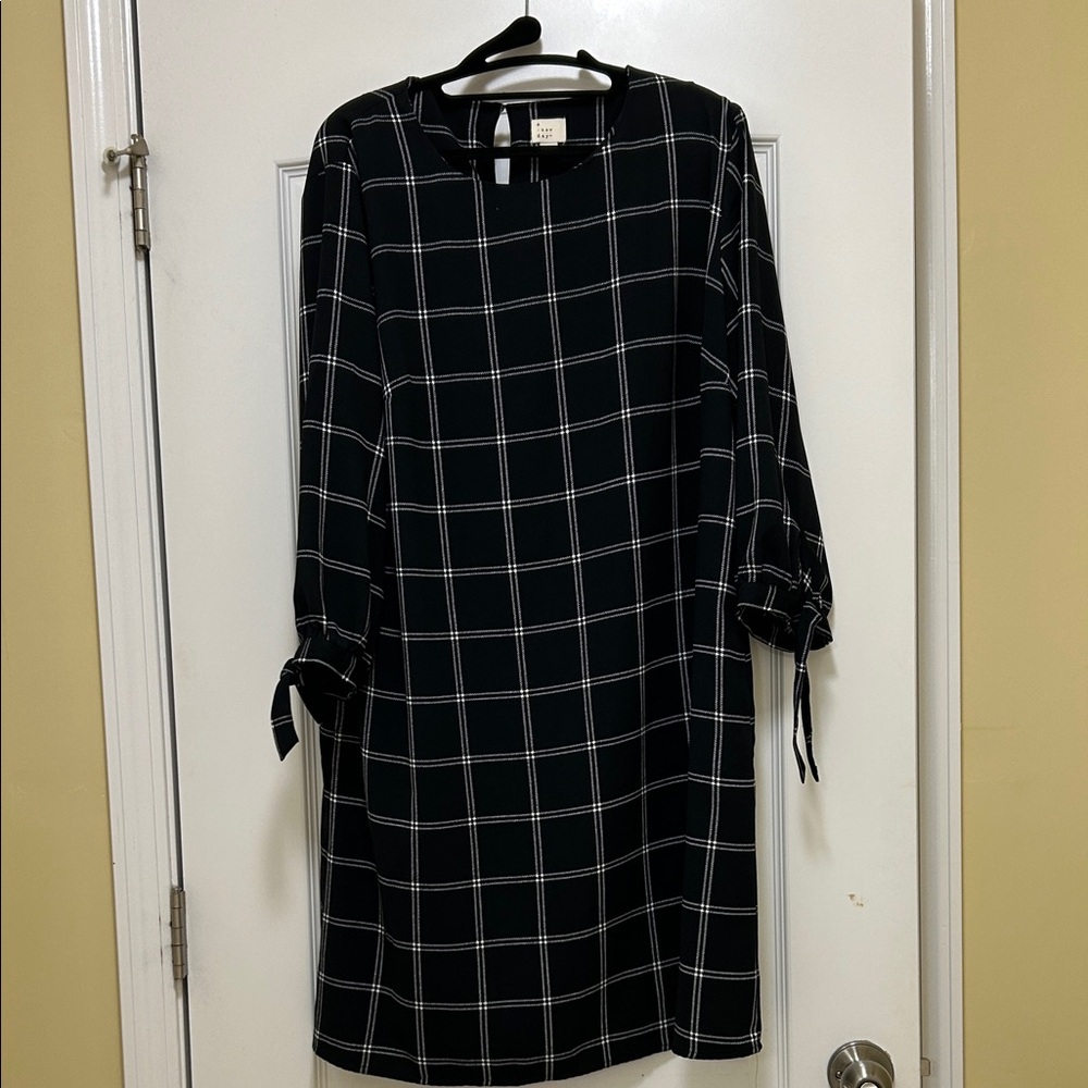 a new day Black and White Checkered Long Sleeve Dress